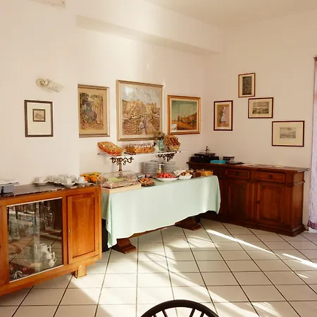 Cecilia 2* Ischia
