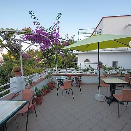 Cecilia 2* Ischia