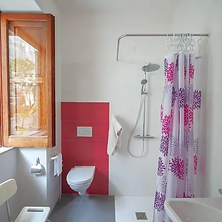 Hotel Cecilia 2*