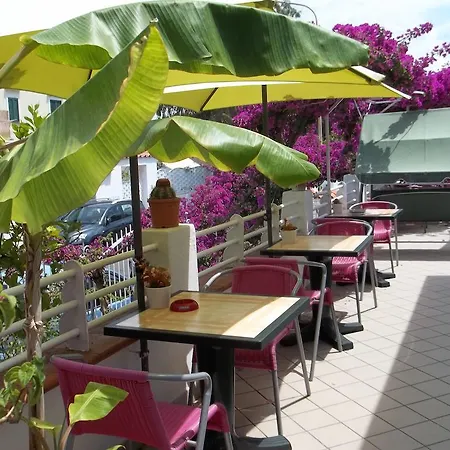 Hotel Cecilia